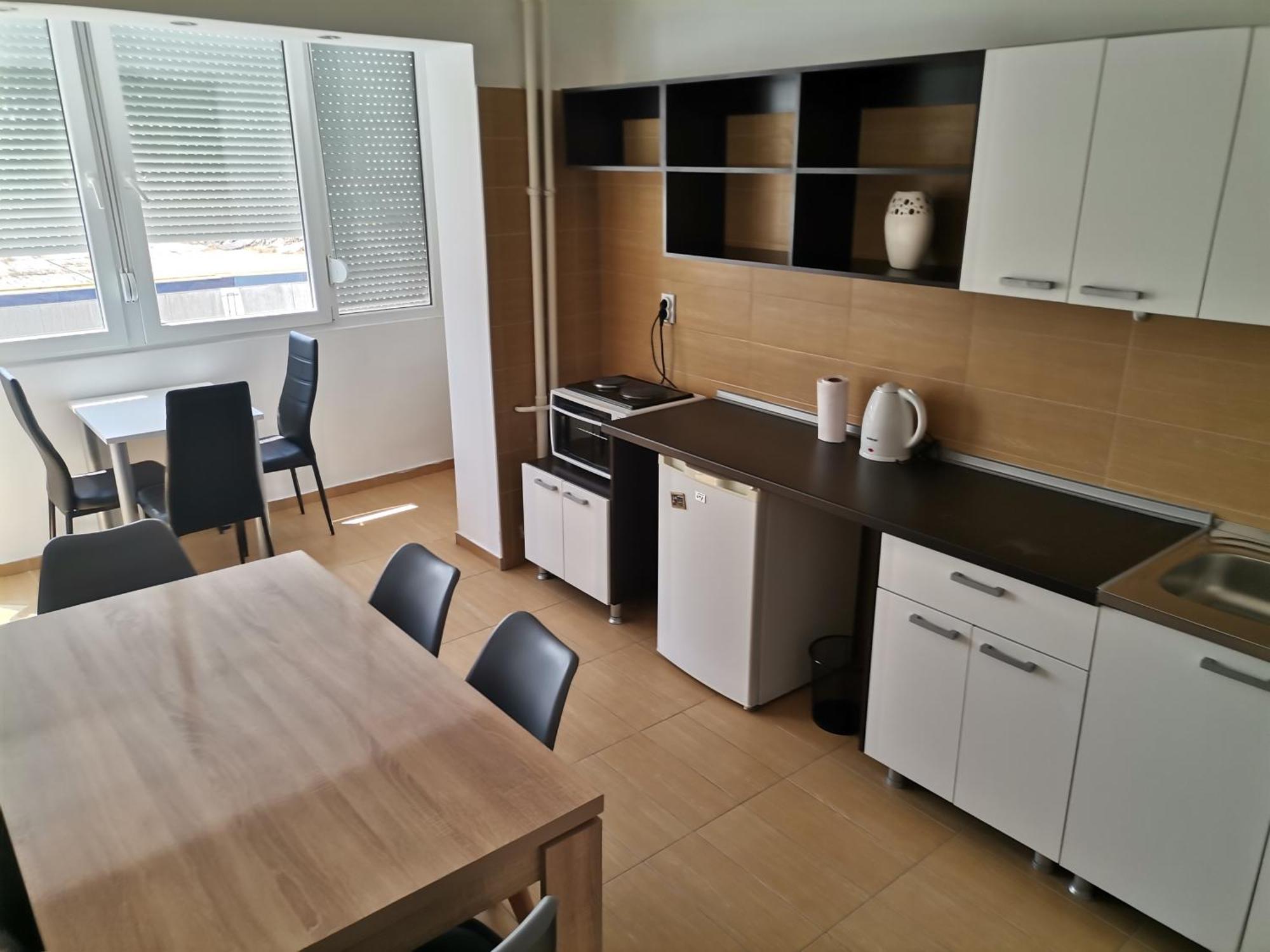 Calla 5 Apartment - Main Square, In The City Shopping Center - Parking Slot With Security And Video Camera Skopie Exterior foto